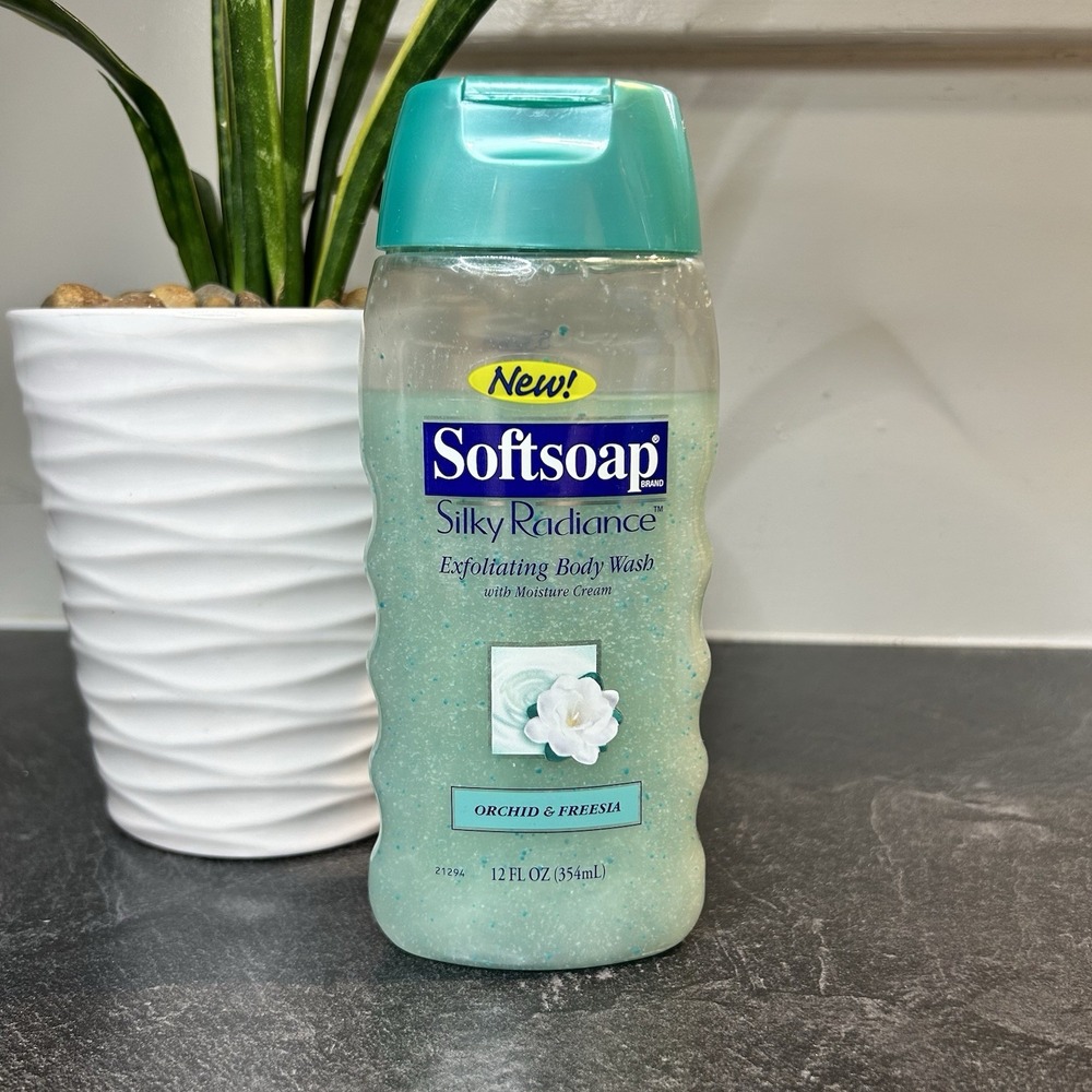 Softsoap Silky Radiance Exfoliating Body‎ Wash Orchid & Freesia 12 oz RETIRED